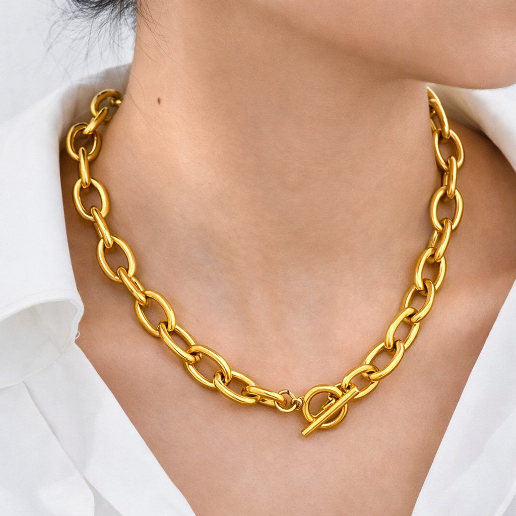 Elara Chunky Rolo Chain Necklace